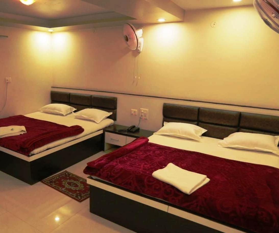 Venus Hotel 5 Minute Walking Distance From Dargah Ajmer Eksteriør bilde